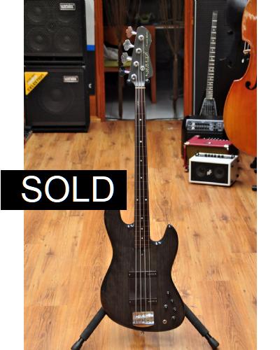 Lorita Reference Tomas Merlo Signature Fretless